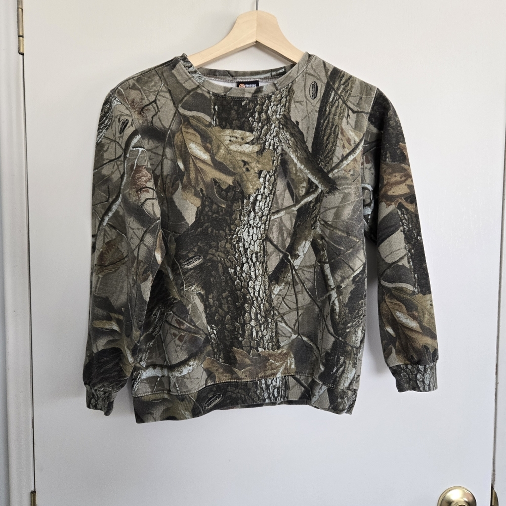 Outfitters Ridge Camouflage Crew Neck Sweatshirt Boys L